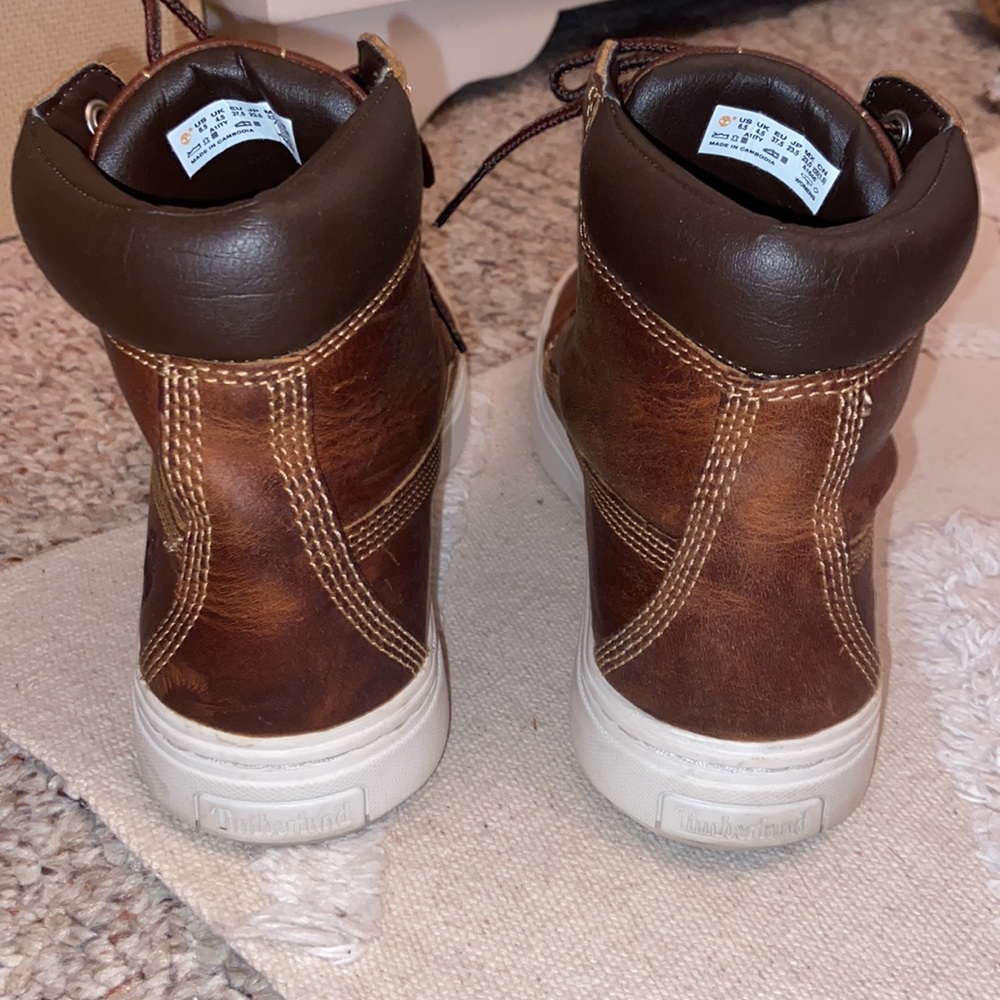 Brown Timberlands - image 4